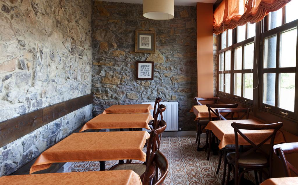 Hotel Casona Cuervo San Tirso de Candamo Exterior foto