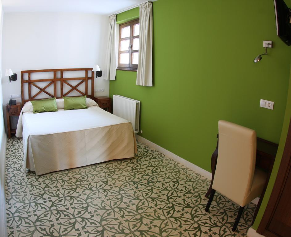 Hotel Casona Cuervo San Tirso de Candamo Exterior foto